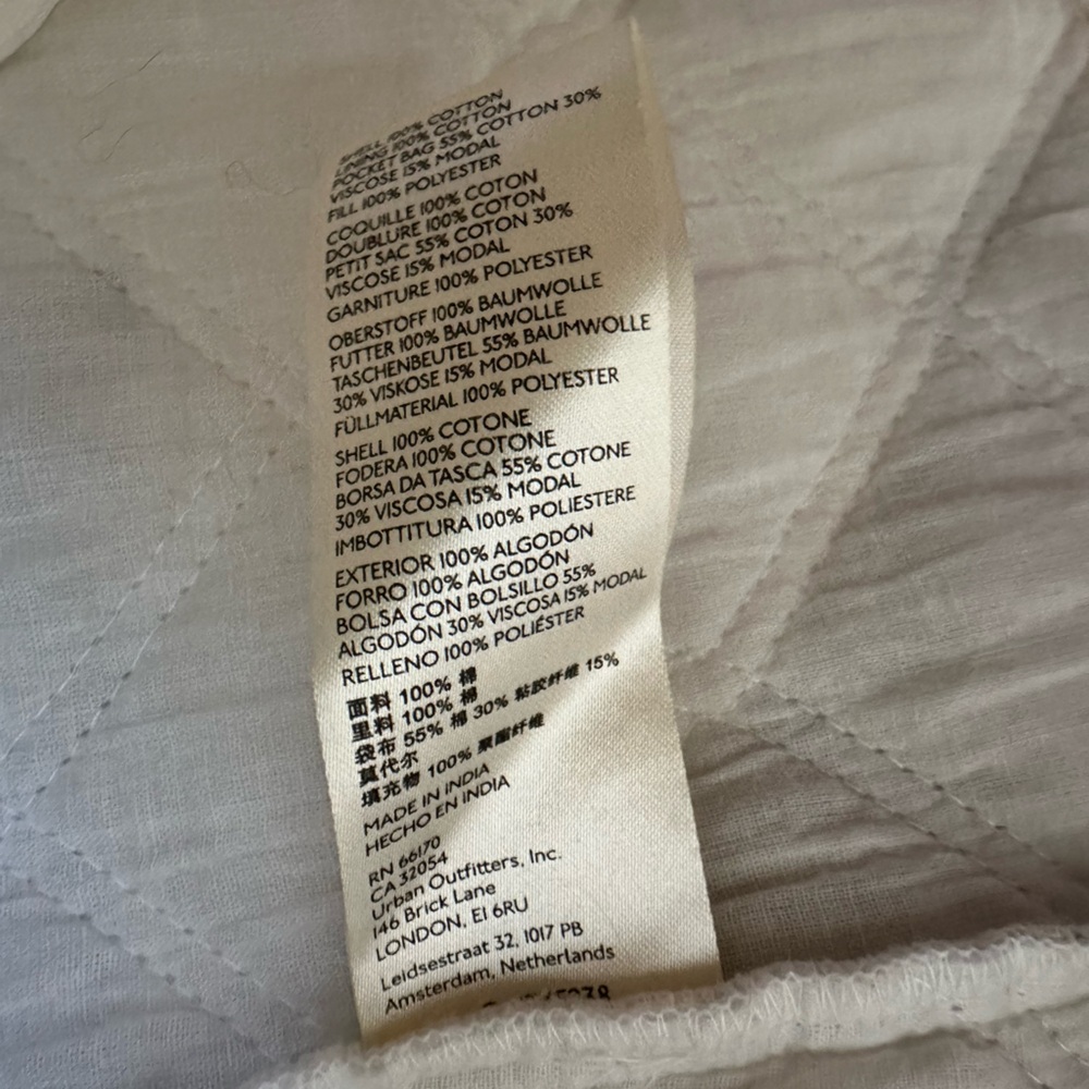 Anthropologie Quilted Jacket in Blue and White - Picture 14 of 15